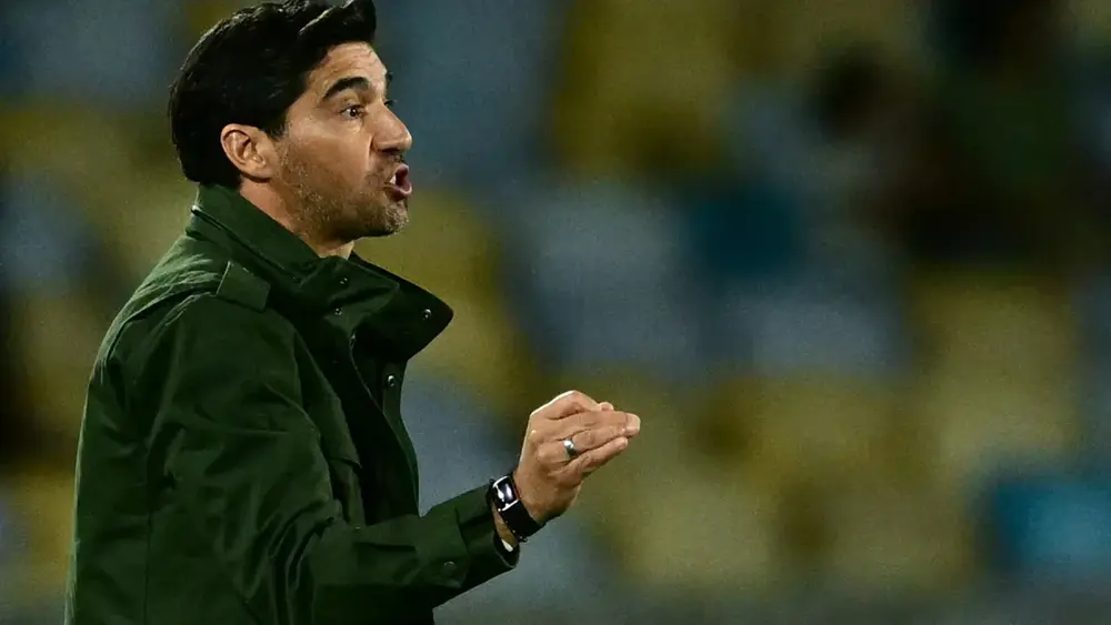 Abel admite má fase do Palmeiras e cobra reação