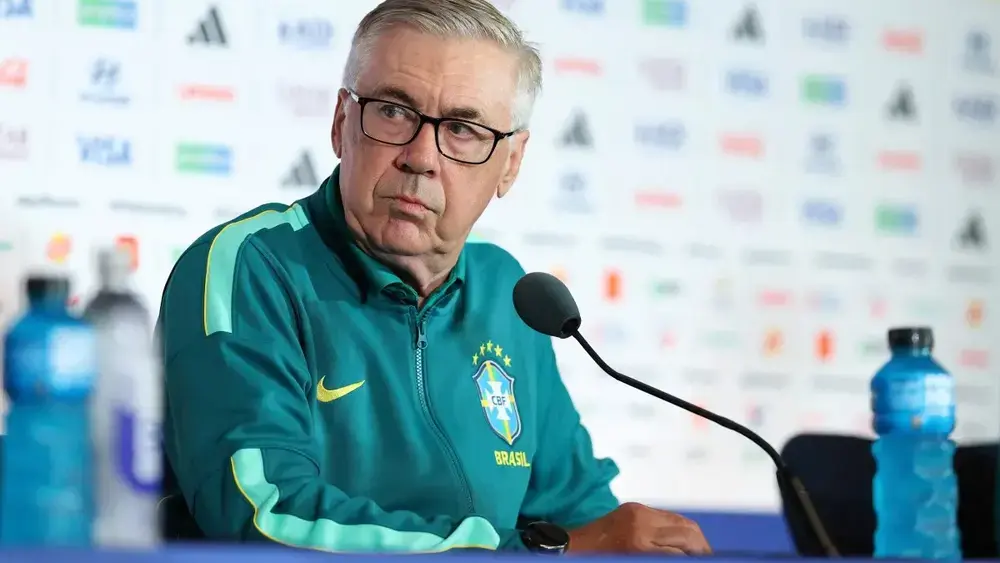 Ancelotti pede mente e coração em final contra Japão
