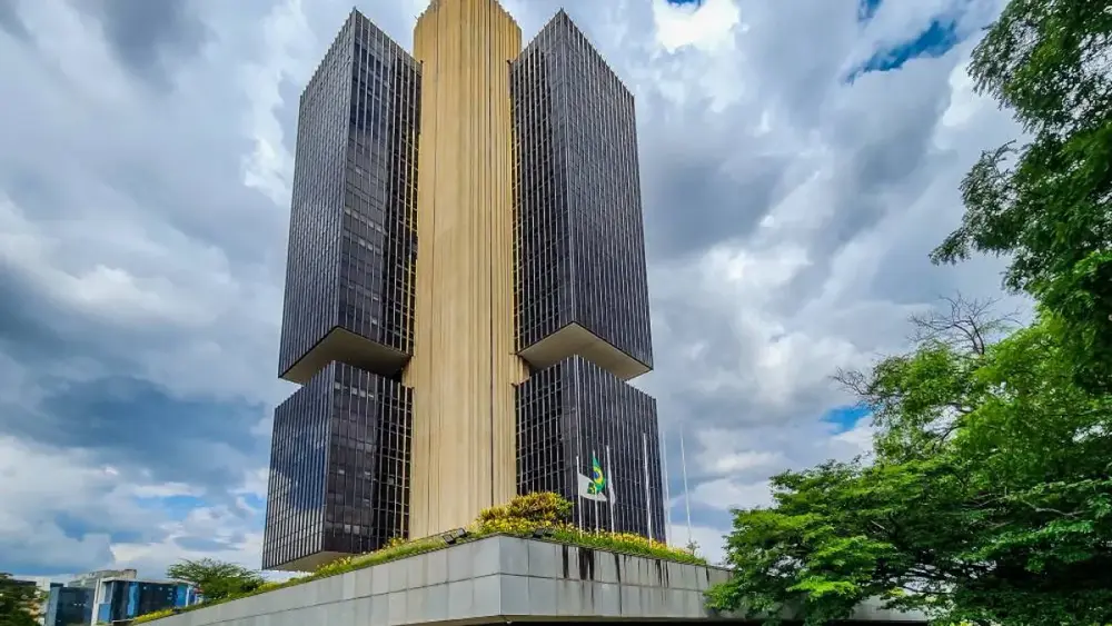 Banco do Brasil pede ao STF dispensa de audiência sobre BRB