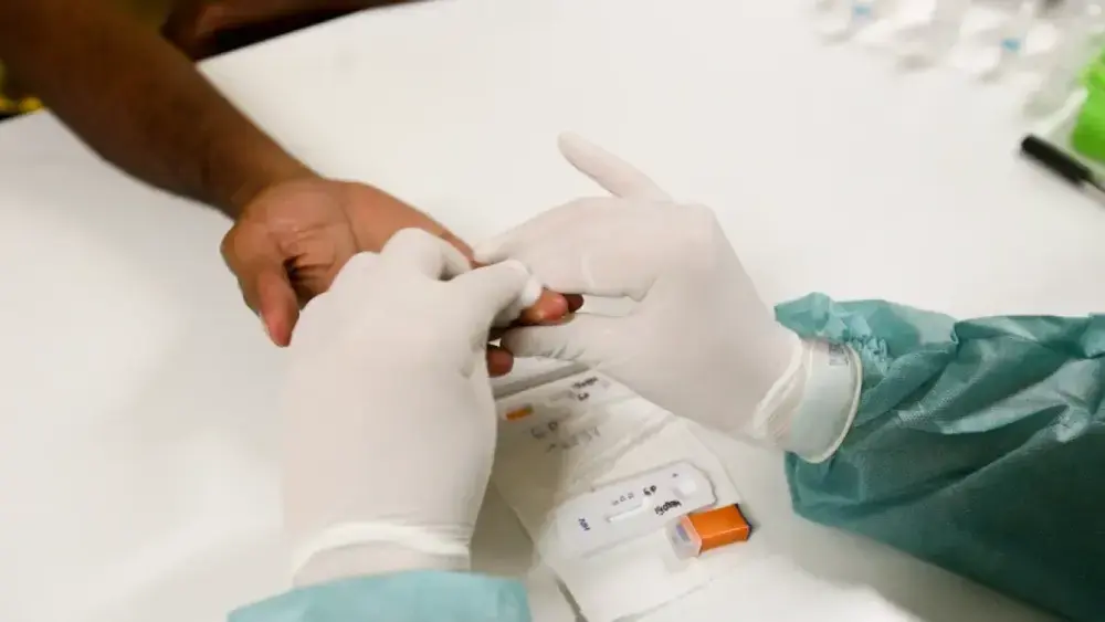 Brasil fecha acordos de HIV, mas segue sem PrEP mais eficaz