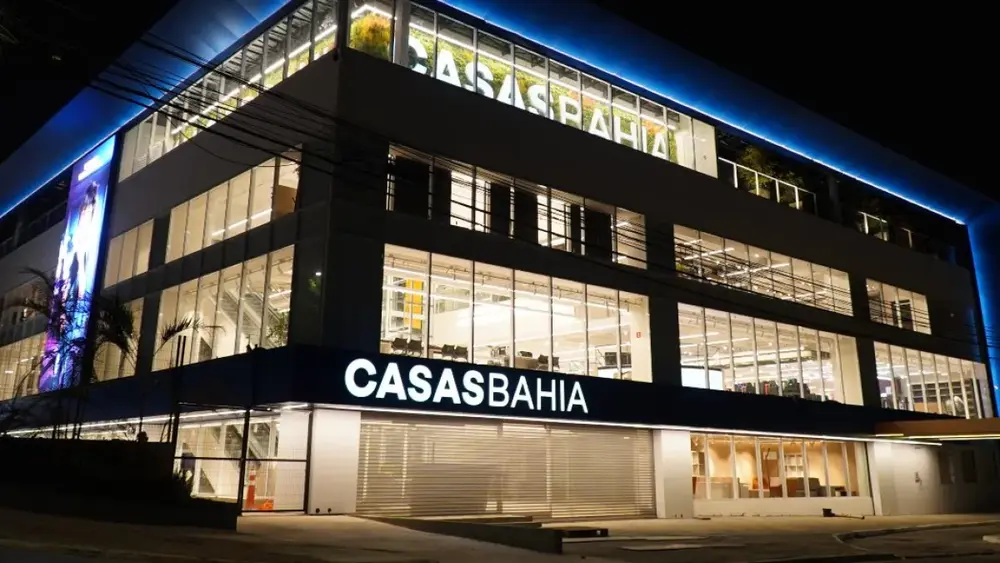 Casas Bahia avalia recuperação judicial ou extrajudicial