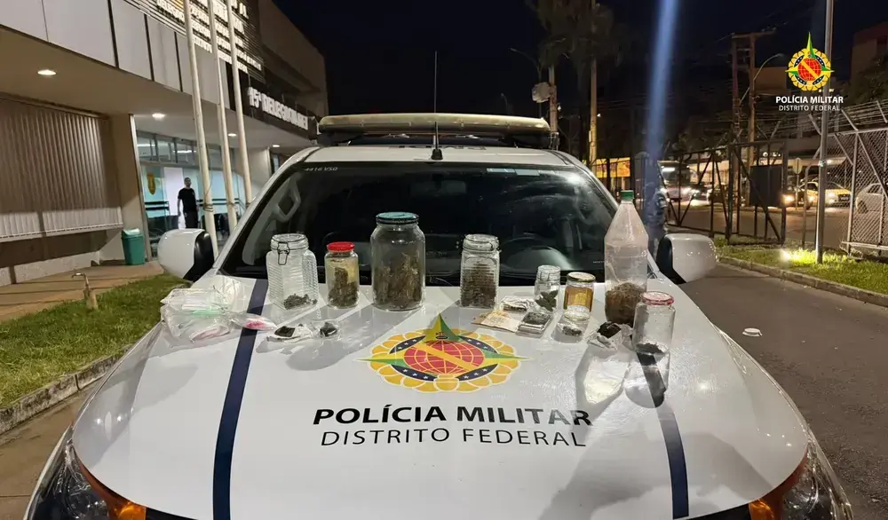 Cheiro forte de maconha leva PMDF a prender suspeito por tráfico em Ceilândia