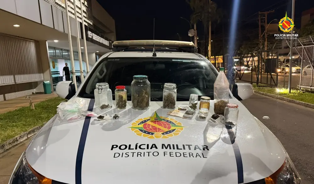 Cheiro forte de maconha leva PMDF a prender suspeito por tráfico em Ceilândia
