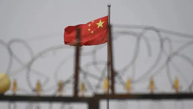 China condena ex-ministros à morte com sursis
