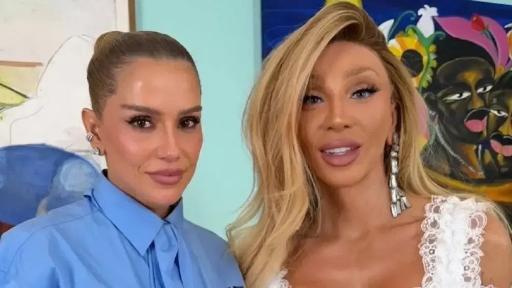 Deborah Secco sugere brechó com bolsas falsas de Maya Massafera