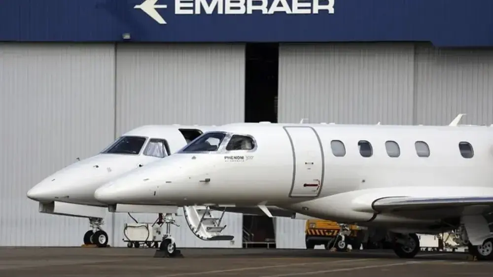 Embraer fecha contrato de longo prazo com FAB para suporte ao KC-390
