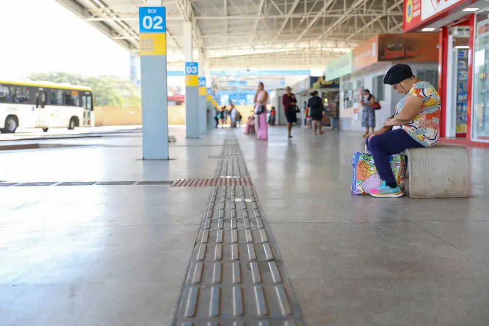 GDF inaugura 6 rodoviárias e amplia mobilidade no DF