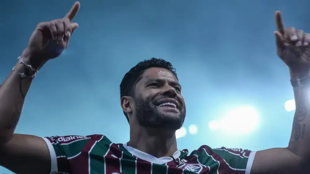 Hulk marca, mas estreantes salvam Grêmio: 1 a 1