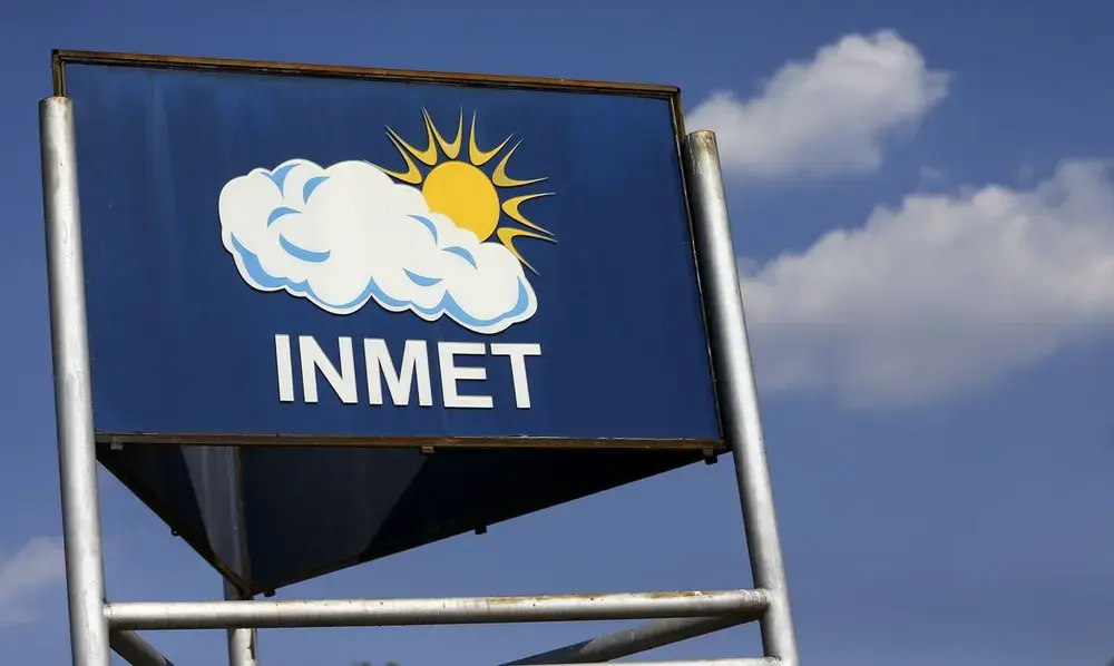 Inmet prevê temporais e chuvas intensas no Sul
