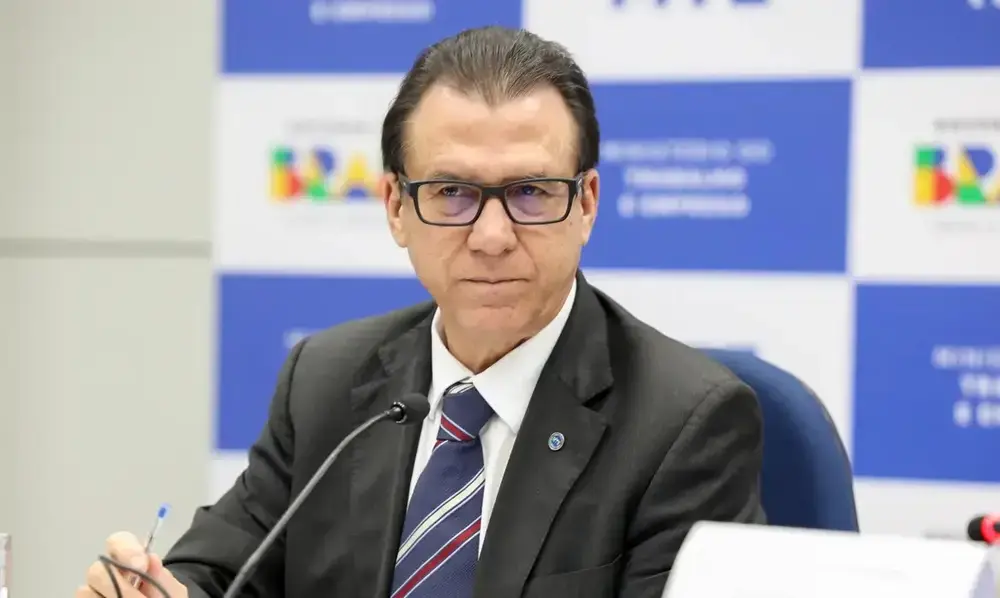 Marinho: Congresso precisa votar PEC da 6x1 e apps