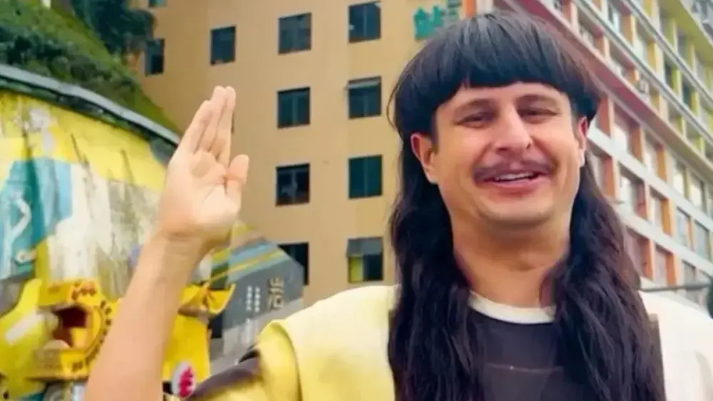 Oliver Tree morre em acidente de helicóptero no Rio aos 32