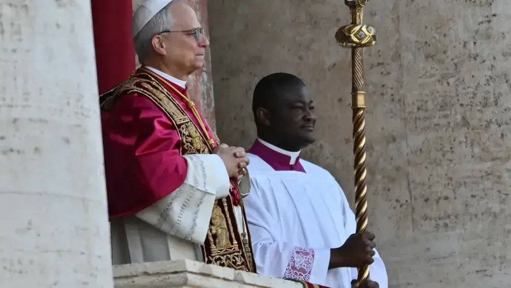 Papa promete mudanças na Igreja após reunião com vítimas de abuso