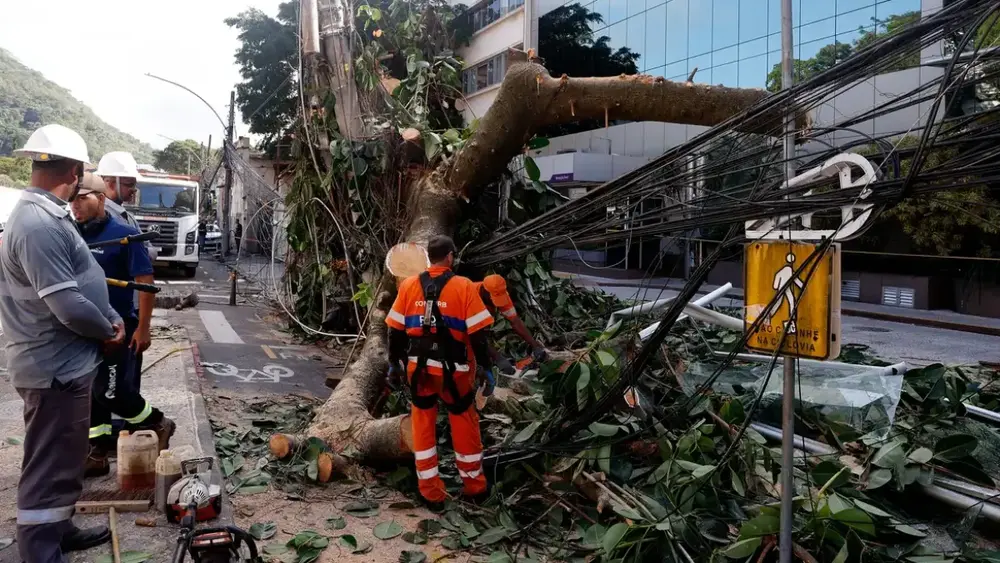 Rede elétrica resiliente exige investimento, apontam especialistas