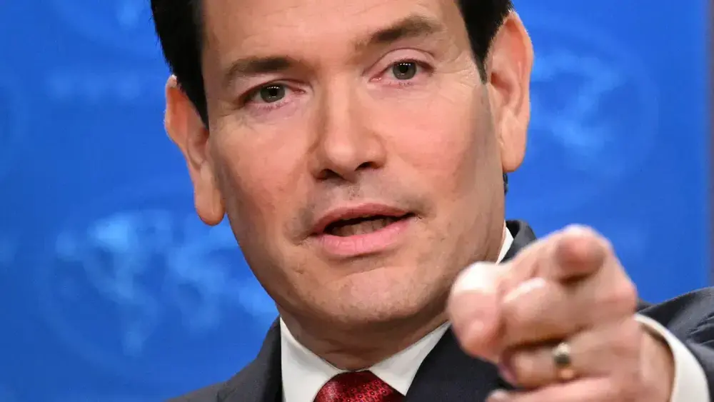 Rubio alerta Asean: Irã no controle de Ormuz é precedente perigoso