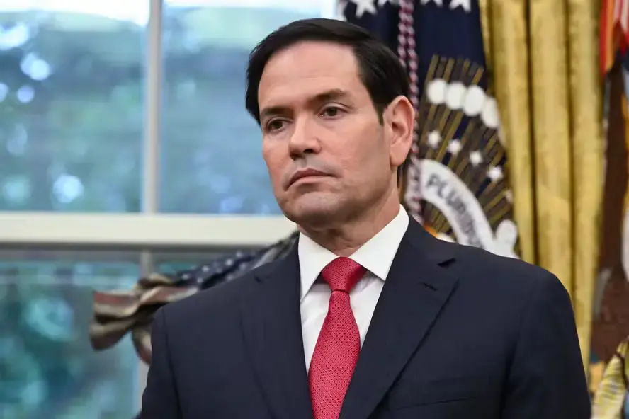 Rubio e Lavrov discutem guerra na Ucrânia por telefone