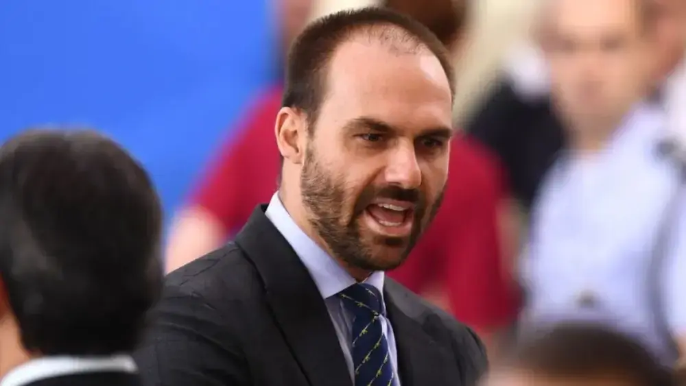 STF condena Eduardo Bolsonaro a 4 anos e 2 meses em regime semiaberto