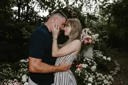 Taylor Swift blinda fortuna bilionária em acordo pré-nupcial