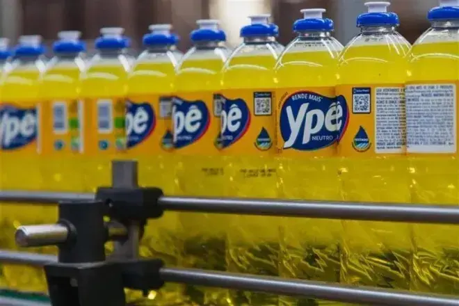 Ypê suspende decisão da Anvisa e mantém produção de 23 produtos