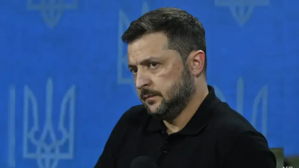 Zelensky demite ministro da Defesa após seis meses
