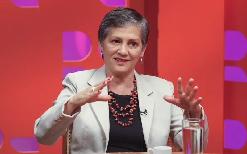 Agressão a repórter na Câmara: Fenaj e SJPDF repudiam