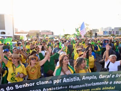 Presos do 8/1 esperançosos com PL da dosimetria