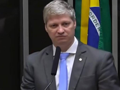 Deputado do Novo acusa general de intimidação e pede processo