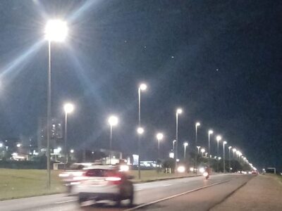 Força-tarefa do GDF melhora iluminação em Samambaia