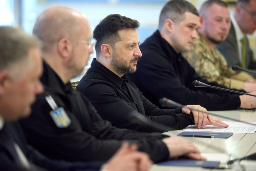 Kiev sofre ataque aéreo após fim de trégua com Rússia