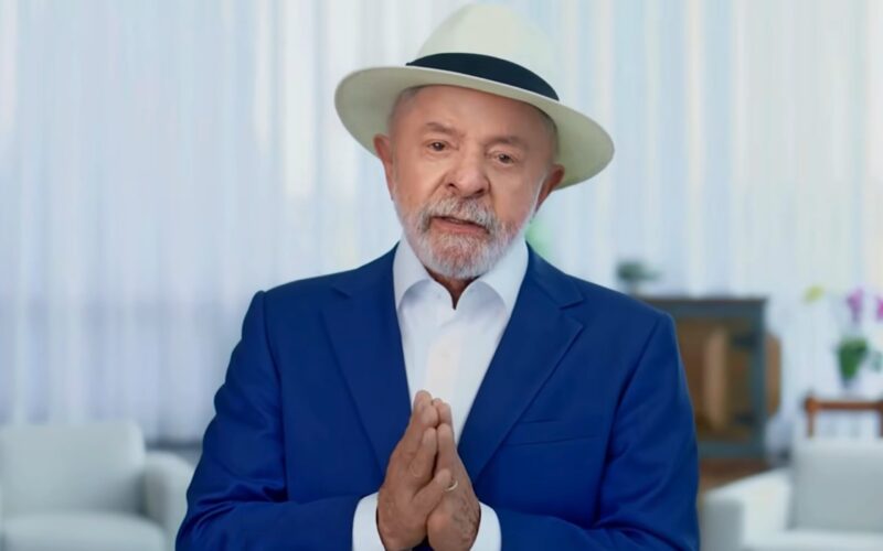 Lula anuncia Desenrola 2: FGTS e veto a bets por 1 ano