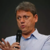Tarcísio diz que avançou em SP sem apoio federal