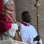 Papa promete mudanças na Igreja após reunião com vítimas de abuso