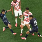 EUA goleia Paraguai por 4 a 1 na estreia da Copa