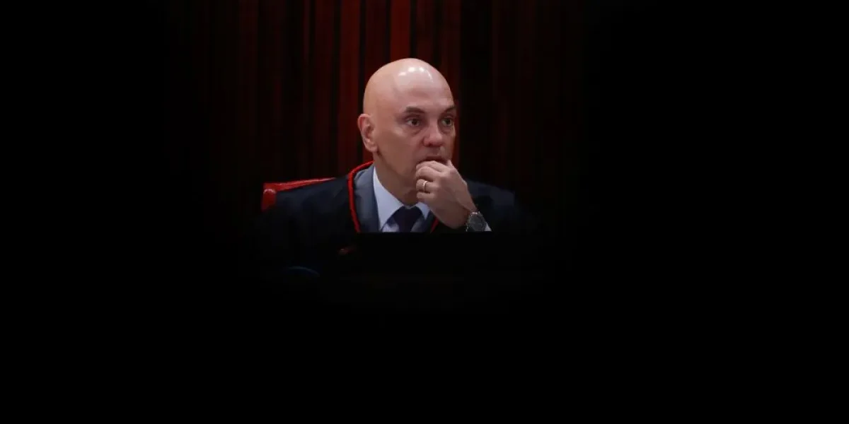 Justiça italiana nega extradição de Zambelli e atinge Moraes