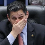 Alcolumbre pauta PEC de agentes de saúde na próxima semana